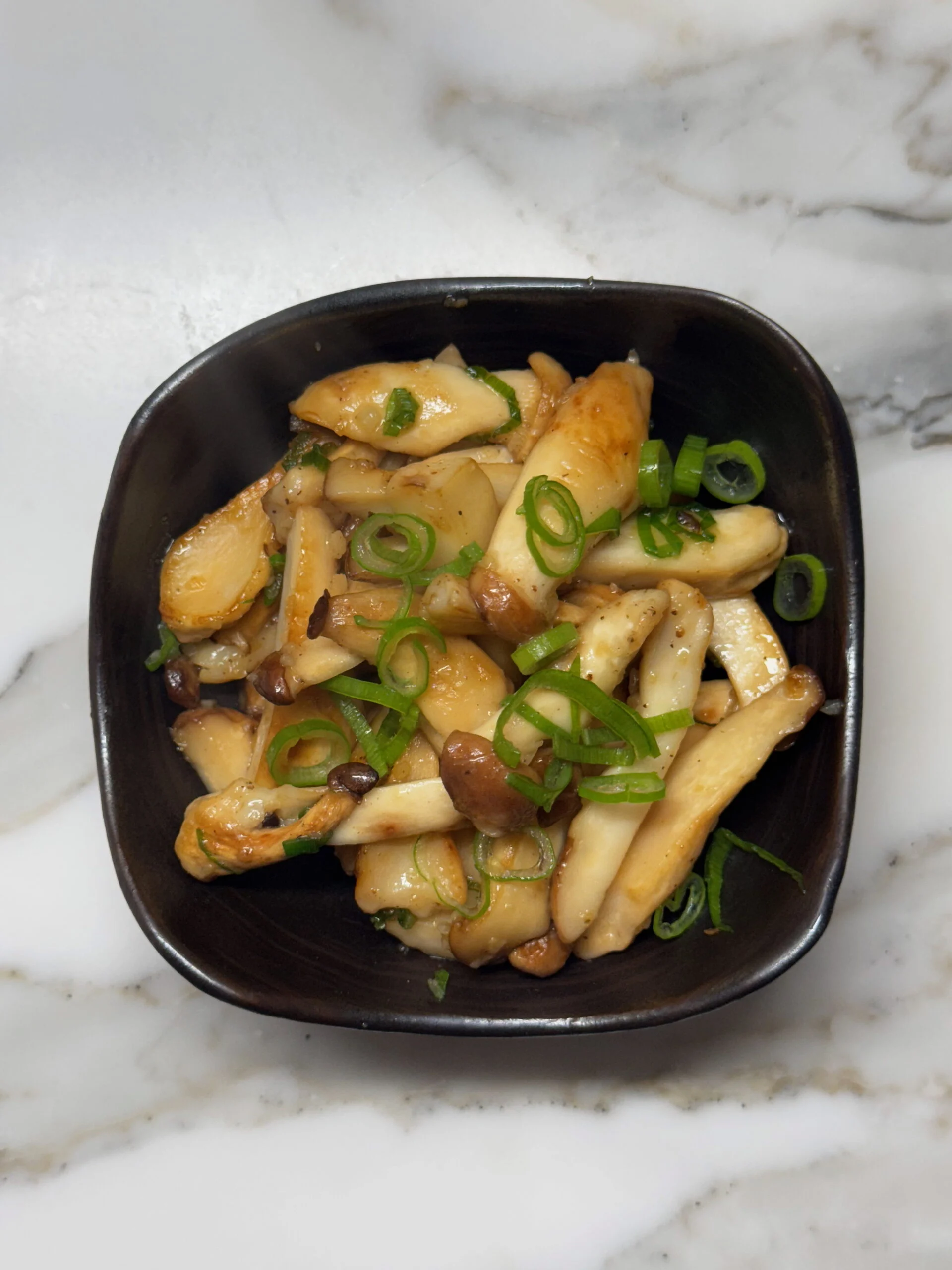 Korean Mushroom Banchan: Simple Yet Delightful Beoseot Bokkeum (버섯볶음)