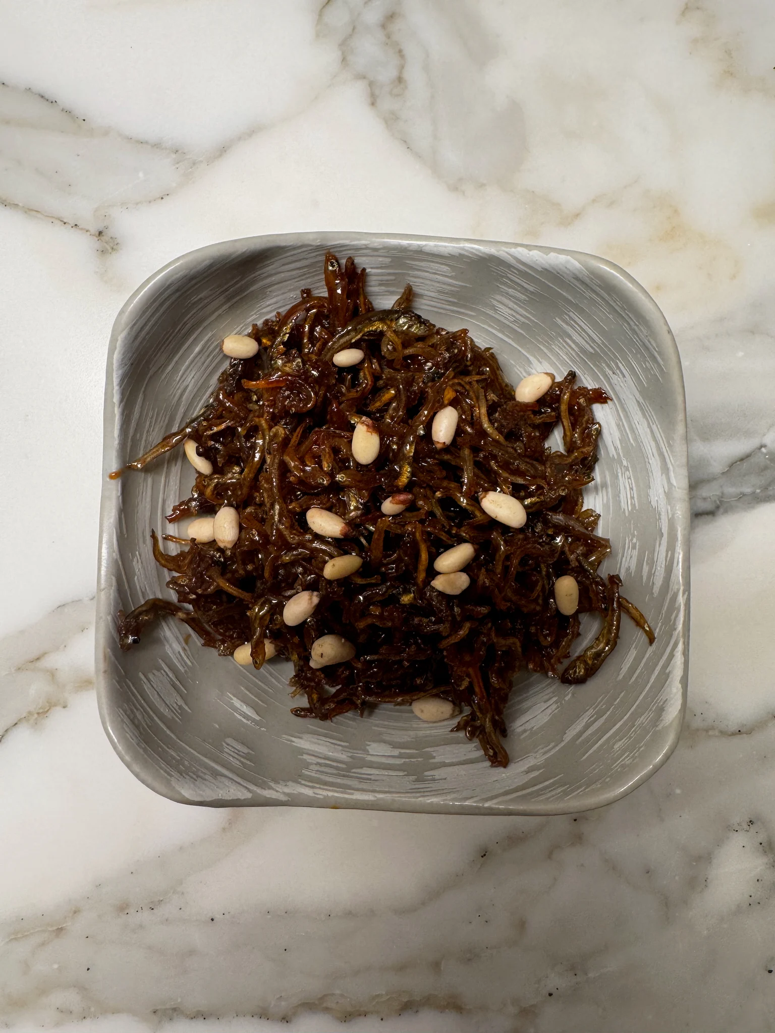 Korean Stir Fried Anchovies: Authentic Myeolchi Bokkeum (멸치볶음)
